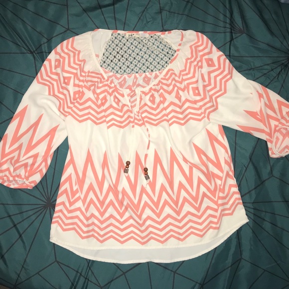 Tops - Pink and cream chevron top